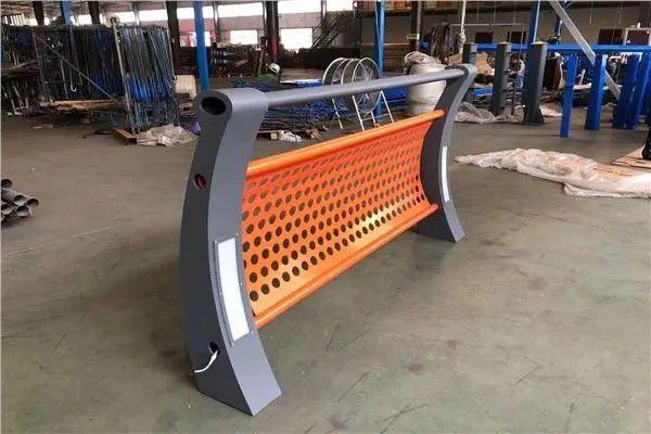 新乐灯光金属